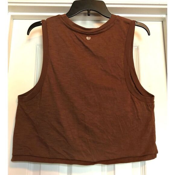 COTTON ON BODY - L Sz L Cropped Tank Top w/Crew Neck & Cut-In Sleeves CUTE & NWT - Picture 2 of 14